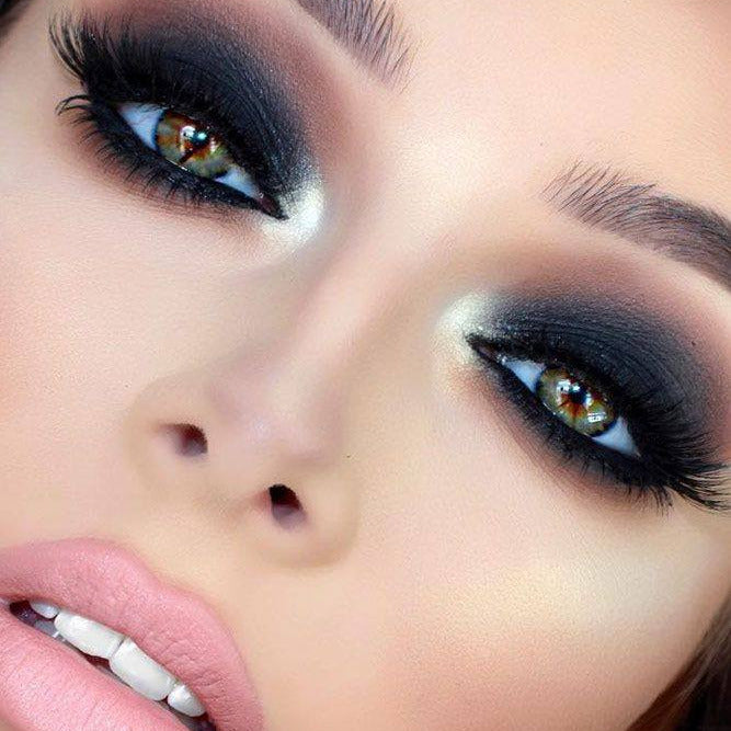 Maquillage Spécial fêtes - Glamour (Smokey-eyes)